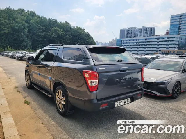 KG_Mobility_Ssangyong Rexton 2019 thumb 4