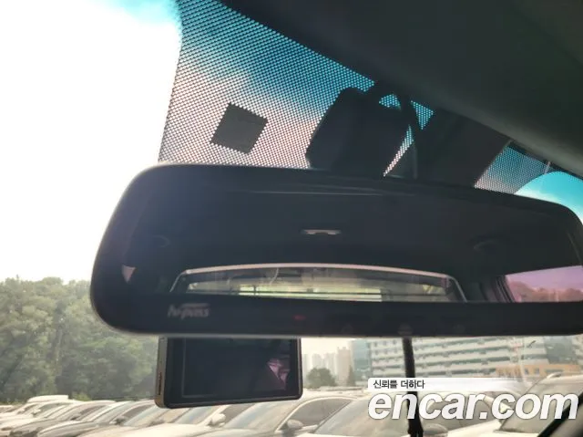 KG_Mobility_Ssangyong Rexton 2019 thumb 7
