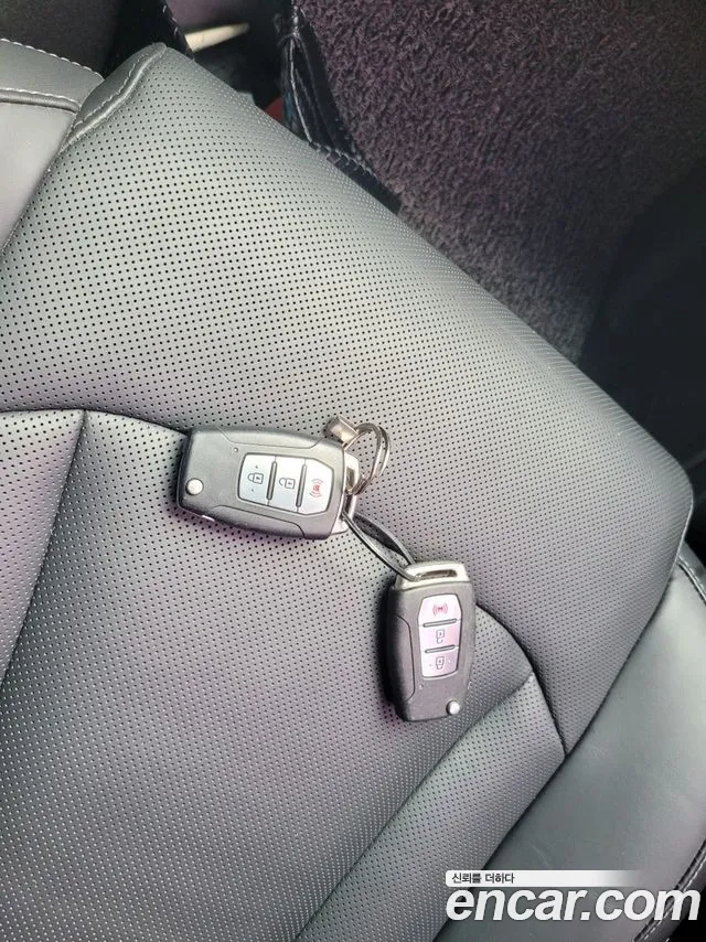 KG_Mobility_Ssangyong Rexton 2019 thumb 9