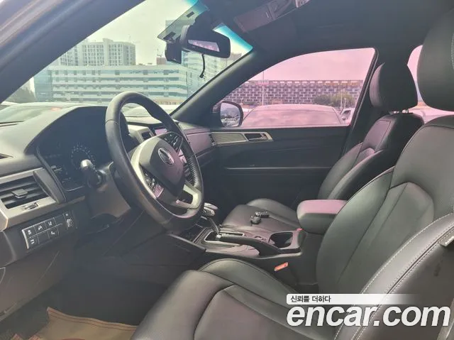KG_Mobility_Ssangyong Rexton 2019 thumb 10