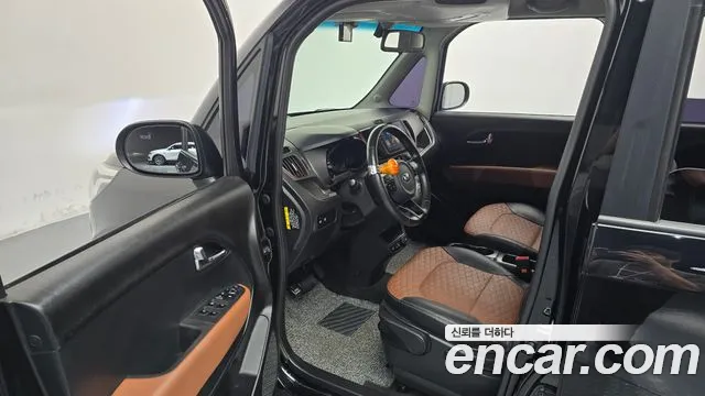 Kia Ray 2018 thumb 10
