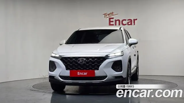 Hyundai Santa Fe 2019 thumb 3