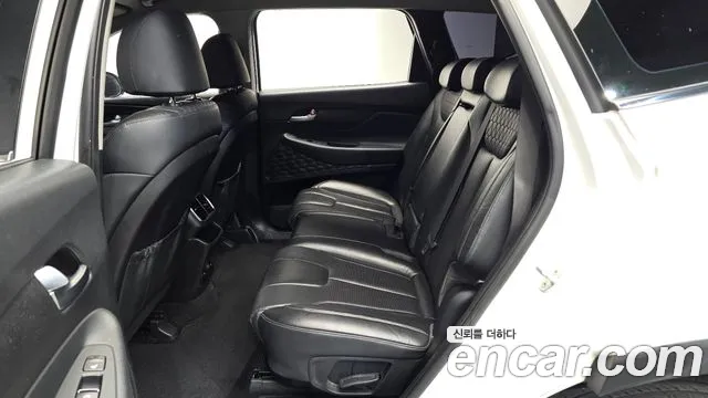 Hyundai Santa Fe 2019 thumb 11