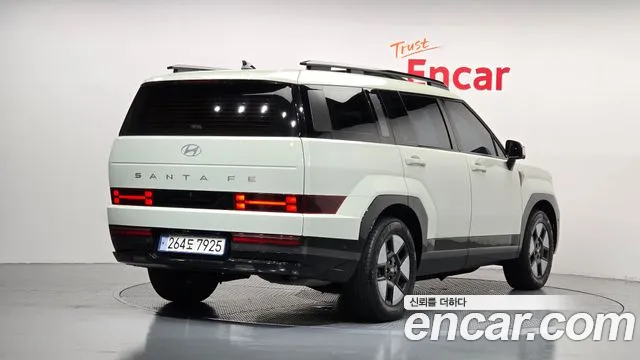 Hyundai Santa Fe 2024 thumb 2