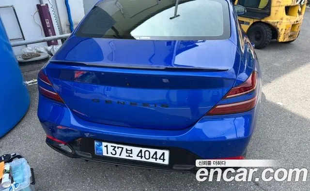 Genesis G70 2021 thumb 2