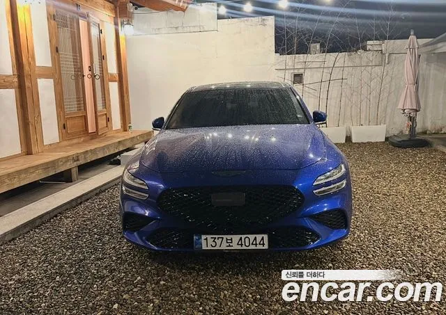 Genesis G70 2021 thumb 3