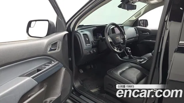 ChevroletGMDaewoo Colorado 2022 thumb 10