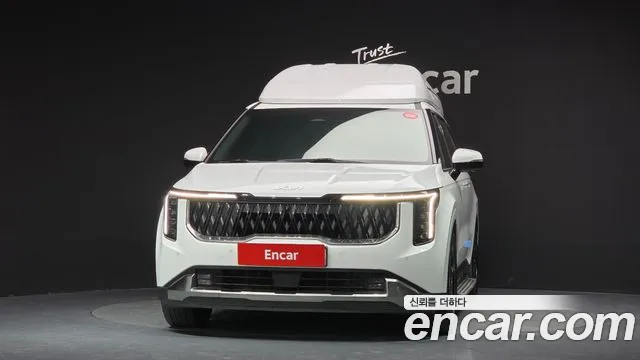 Kia Carnival 2024 thumb 3