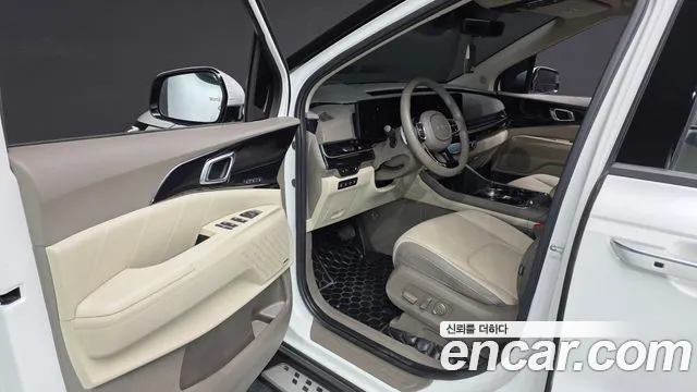 Kia Carnival 2024 thumb 10