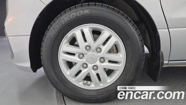 Hyundai Starex 2018 thumb 5