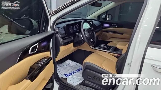 Kia Carnival 2023 thumb 9