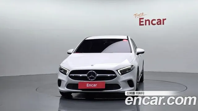 Mercedes-Benz A-Класс 2021 thumb 3