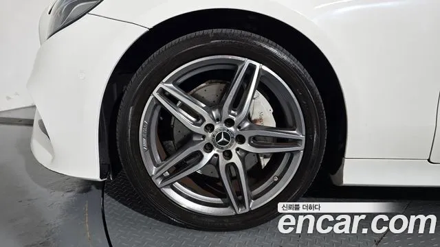 Mercedes-Benz E-Класс 2017 thumb 5