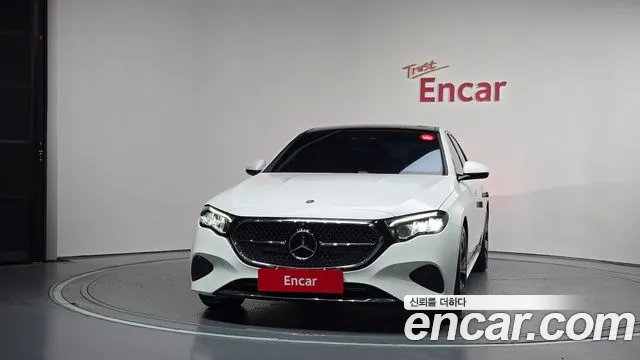 Mercedes-Benz E-Класс 2024 thumb 3