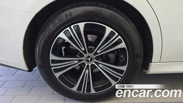 Mercedes-Benz E-Класс 2024 thumb 5