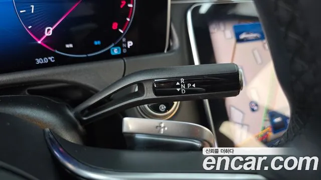 Mercedes-Benz E-Класс 2024 thumb 9