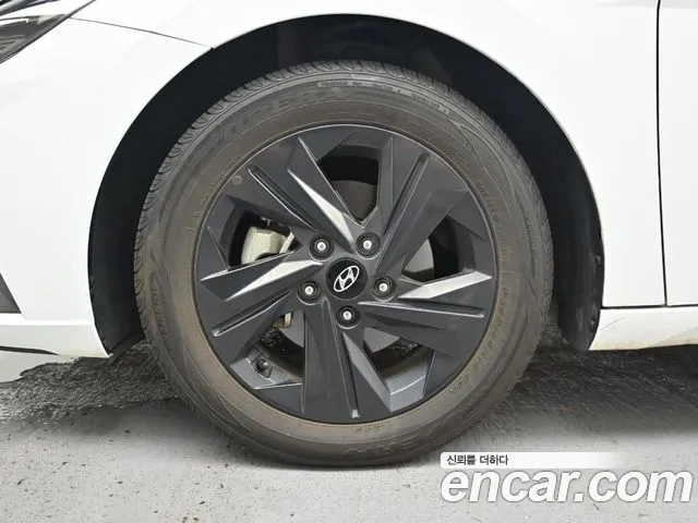 Hyundai Avante 2021 thumb 5