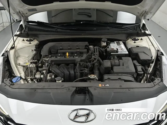 Hyundai Avante 2021 thumb 6