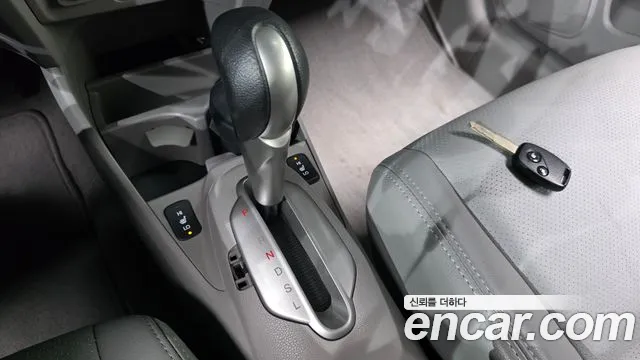 Honda Insight 2011 thumb 9