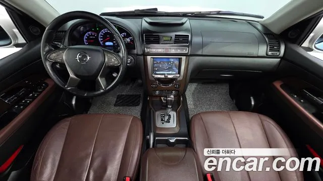 KG_Mobility_Ssangyong Rexton 2015 thumb 7