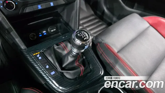 Hyundai Avante 2016 thumb 9