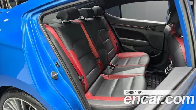 Hyundai Avante 2016 thumb 11