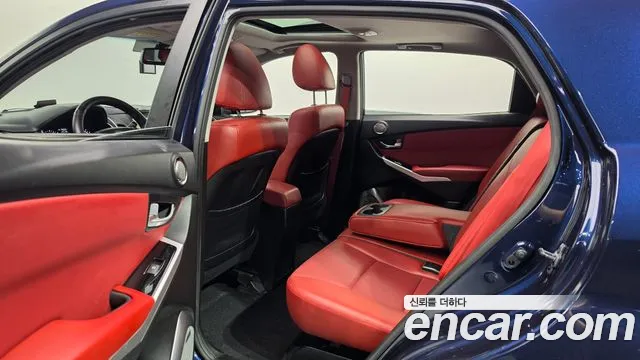 KG_Mobility_Ssangyong KORANDO 2015 thumb 11