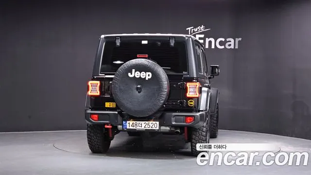 Jeep Wrangler 2021 thumb 4