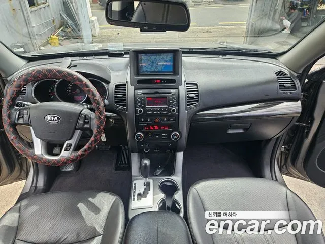 Kia Sorento 2011 thumb 7