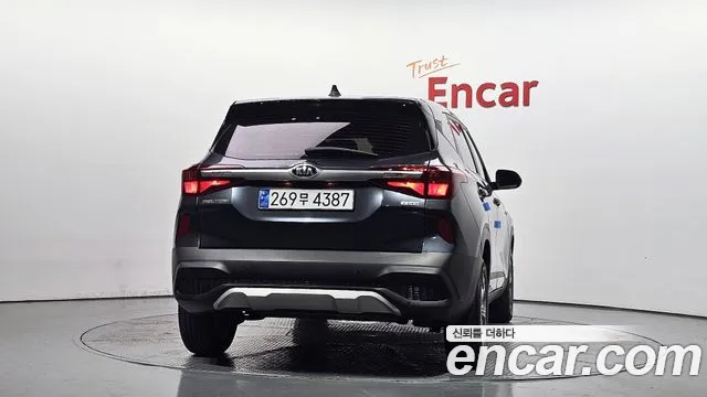 Kia Seltos 2021 thumb 4