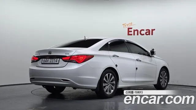 Hyundai Sonata 2013 thumb 2
