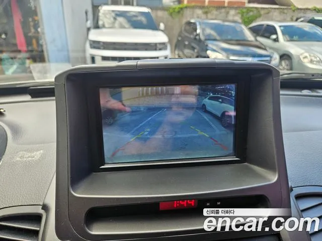 Kia Sorento 2011 thumb 5
