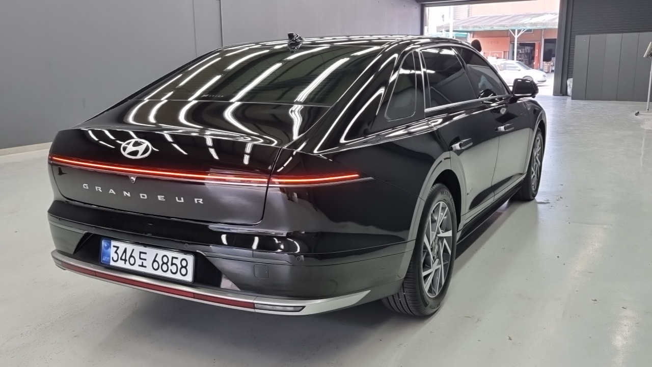 Hyundai Grandeur 2026 thumb 2