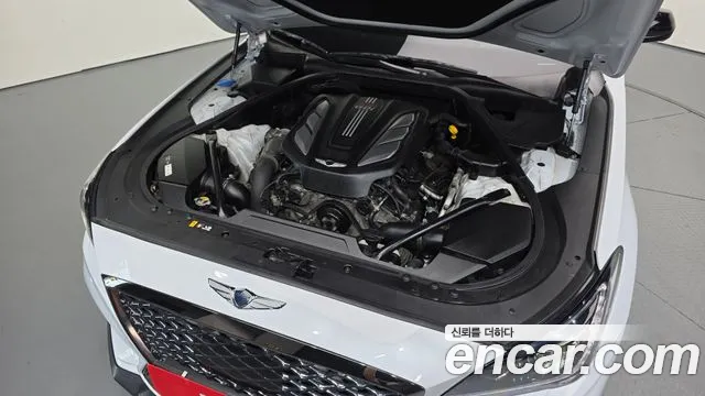 Genesis G80 2017 thumb 6