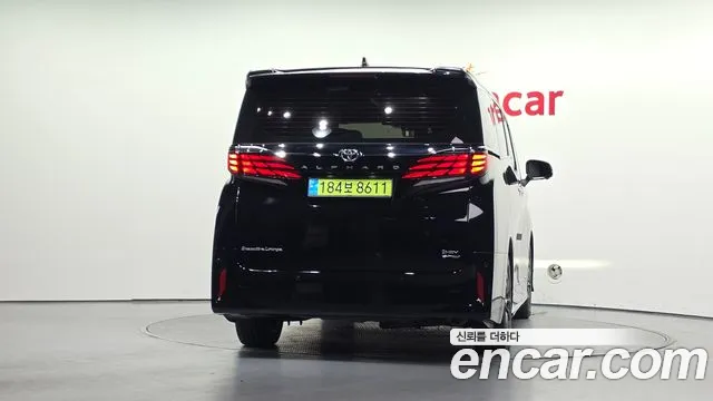Toyota Alphard 2024 thumb 4