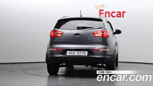 Kia Sportage 2010 thumb 4