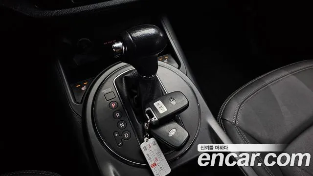 Kia Sportage 2010 thumb 9