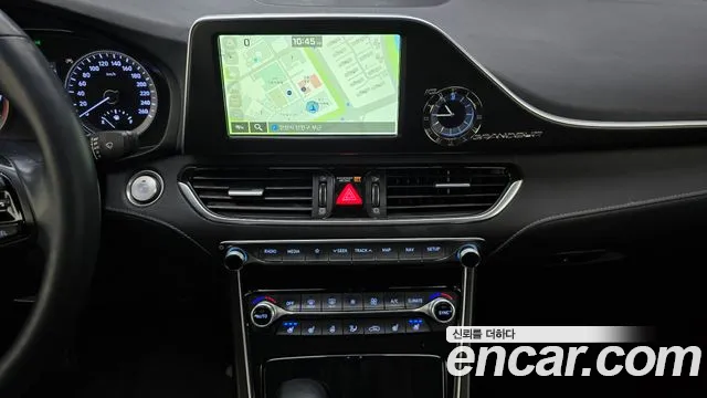 Hyundai Grandeur 2017 thumb 12