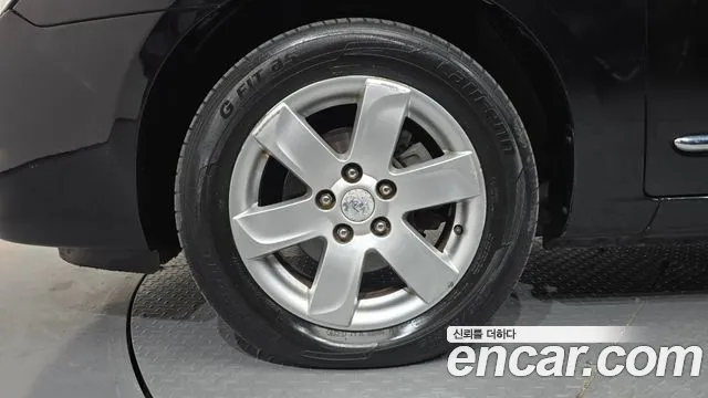 Kia Carens 2007 thumb 4