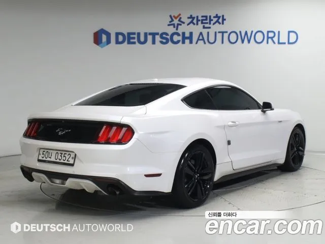 Ford Mustang Mach-E 2016 thumb 3