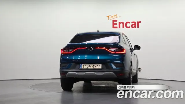 Renault-KoreaSamsung Arkana 2023 thumb 4