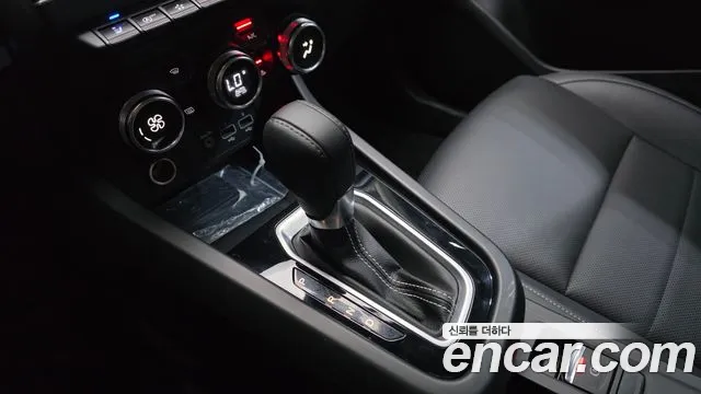 Renault-KoreaSamsung Arkana 2023 thumb 9