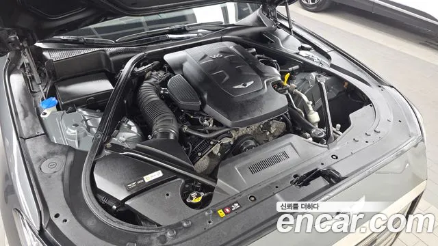 Genesis G80 2019 thumb 6