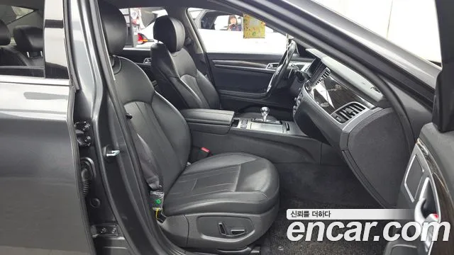 Genesis G80 2019 thumb 11