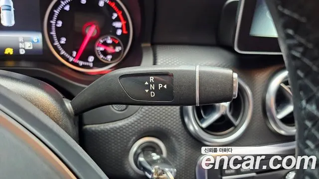 Mercedes-Benz A-Класс 2016 thumb 9