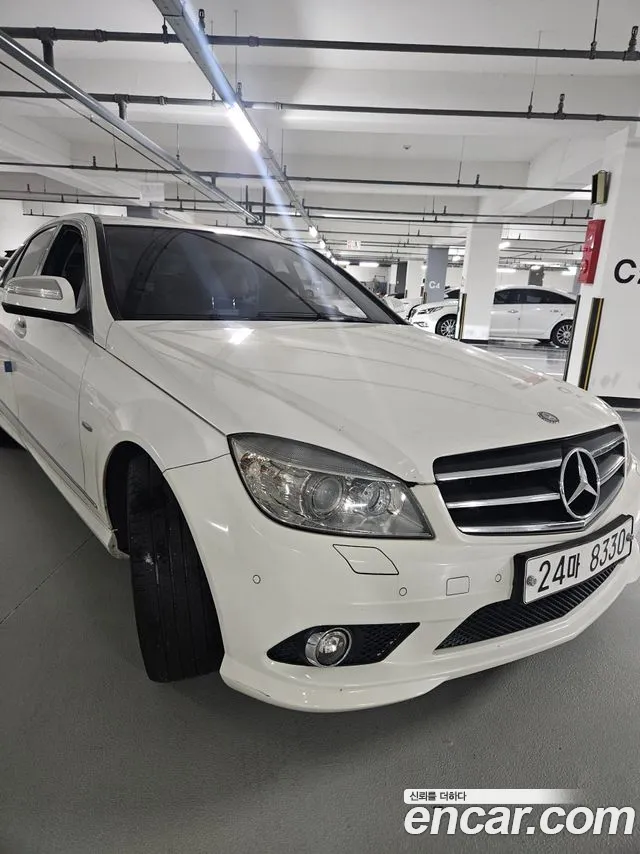 Mercedes-Benz C-Класс 2009 thumb 3