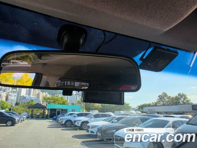 Hyundai Starex 2020 thumb 10