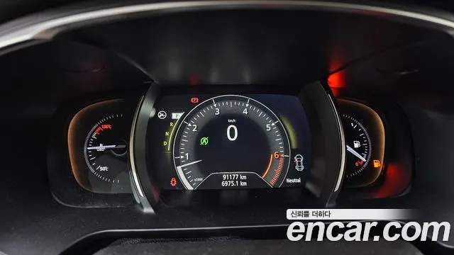 Renault-KoreaSamsung Megane 2016 thumb 8