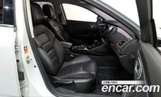 Renault-KoreaSamsung Megane 2016 thumb 11