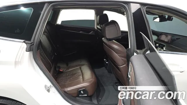 BMW Gran Turismo 2019 thumb 12